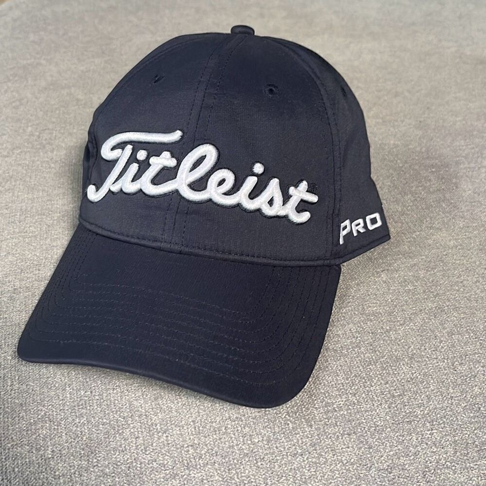 Titleist FJ ProV Adjustable Golf Hat Cap One Size